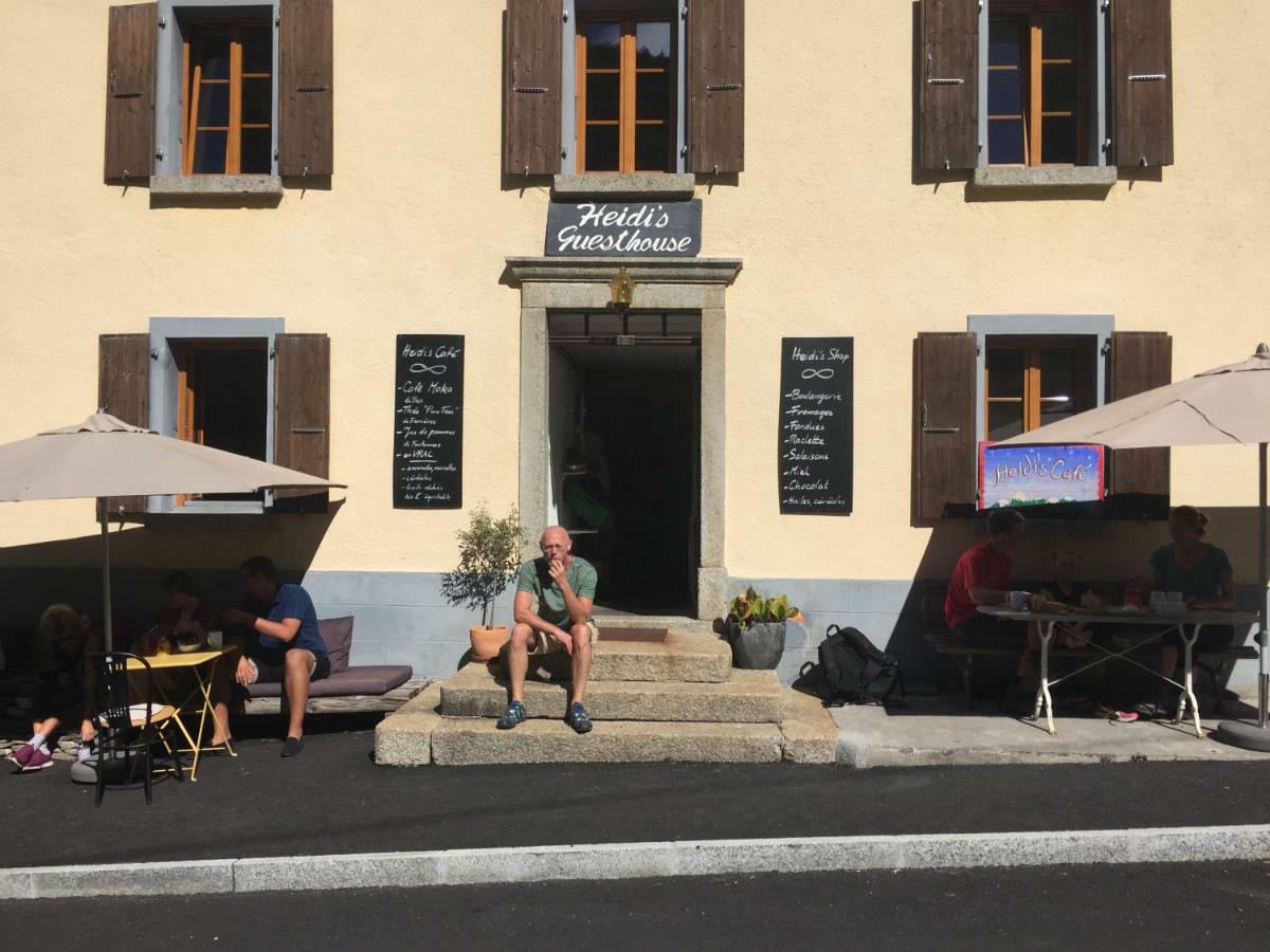 Heidi'S Guesthouse Frenières エクステリア 写真